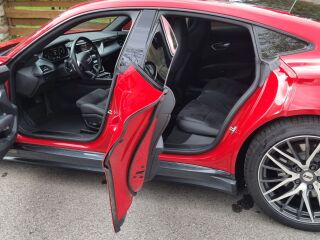 Audi e-tron GT 140кВ