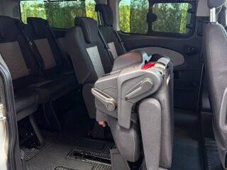 Ford Tourneo Custom Long family 2.0 125kW