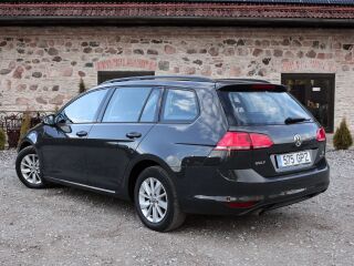 Volkswagen Golf 1.2 77кВ