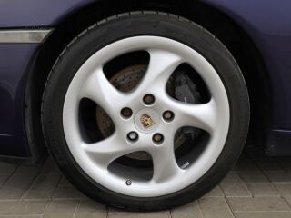 Porsche 911 Carrera Coupe 3.4 221kW