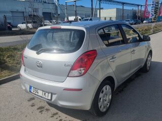 Hyundai i20 1.2 63kW