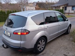 Ford S-MAX 2.0 103kW
