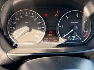 BMW 118 2.0 R4 105kW
