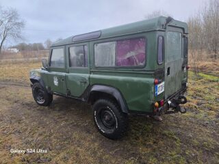 Land Rover Defender 2.5 83kW