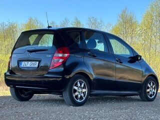 Mercedes-Benz A 180 2.0 R4 80kW