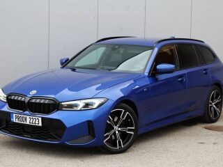 BMW 320 d xDrive M-Pakett High-Gloss Shadow Line CURVE 2.0 140kW