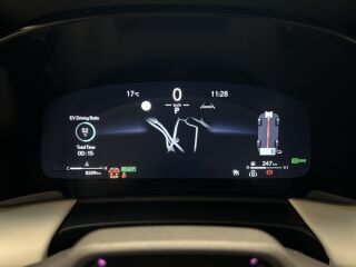 Lexus LM 350h Executive 2.5 140kW