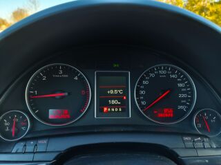 Audi A4 2.5 132kW
