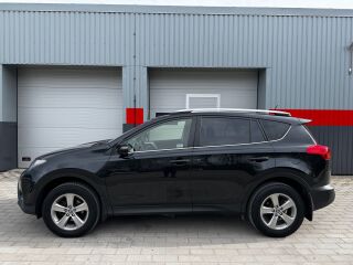 Toyota RAV4 2.2 110kW