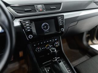 Skoda Superb Facelift Ambition 1.8 132кВ