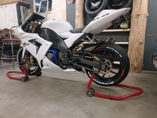 Kawasaki Ninja ZX - 10R 128kW