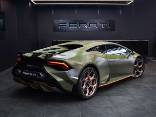 Lamborghini Huracan Tecnica LP640-2 5.2 V10 470kW