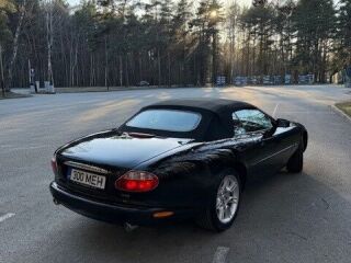 Jaguar XK8 4.0 209kW