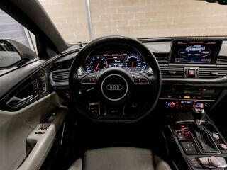 Audi RS 7 4.0 V8 412kW
