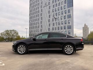 Volkswagen Passat Highline Executive 1.8 TSI 132kW