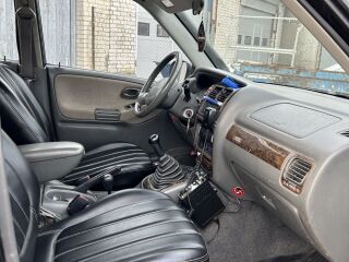 Suzuki Grand Vitara 2.5 V6 106kW
