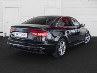 Audi A4 Limousine S-Line Quattro Facelift 2.0 R4 TDI 130kW