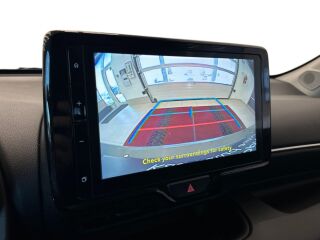 Toyota Yaris Active Plus Hybrid 1.5 68kW