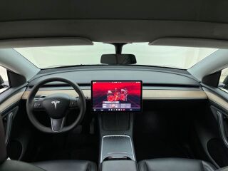 Tesla Model Y Shadowline Long Range AWD 368kW