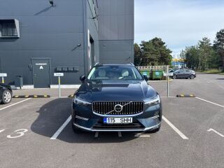 Volvo XC60 B5 AWD Inscription Intelli Safe 2.0 B5 MHEV KERS Kerghübriid 183кВ