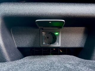 Peugeot Traveller L3 VIP 2.0 BlueHDi 180 AT8 130кВ