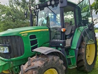 John Deere 6430