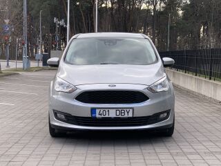 Ford Grand C-Max Titanium 1.0 74кВ