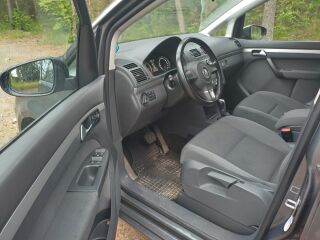 Volkswagen Touran 1.6 77кВ