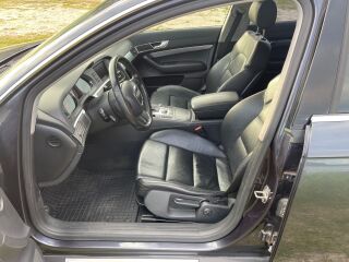 Audi A6 quattro 3.0 V6 165кВ