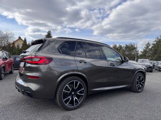 BMW X5 xDrive30d M-Sportpakett 3.0 210kW