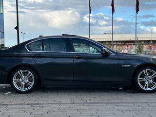 BMW 530 3.0 180kW