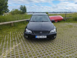 Lexus IS 200 GXE10 2.0 R6 114кВ