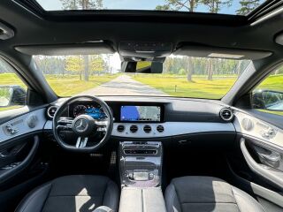 Mercedes-Benz E 300 e 4matic AMG Night packet / Burmester 2.0 215kW