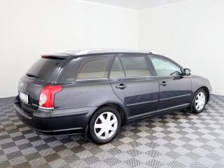 Toyota Avensis Linea Sol Facelift 1.8 95кВ