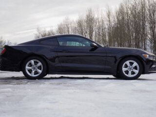 Ford Mustang 3.7 224kW