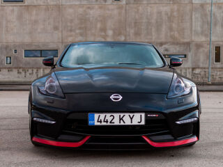 Nissan 370Z Nismo v2 3.7 253kW