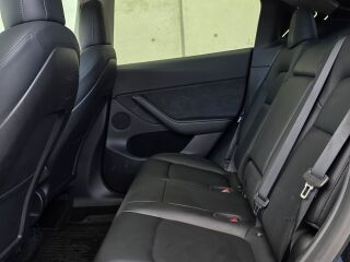 Tesla Model Y Shadowline Long Range AWD 368kW