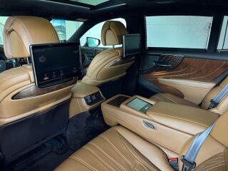 Lexus LS 500h AWD Luxury 3.5 220kW