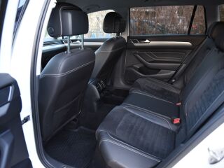Volkswagen Passat GTE pistikhübriid 1.4 170kW