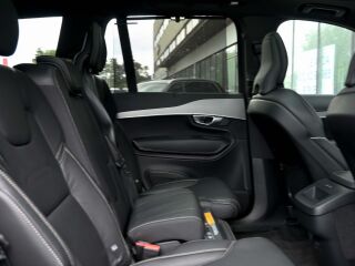 Volvo XC90 AWD 4C H&K ULTIMATE BRIGHT XENIUM INTELLI SAF 2.0 B5 Mild Hybrid Diesel 183kW