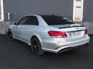 Mercedes-Benz E 350 Facelift AMG-Pakett 4-Matic 3.0 185kW