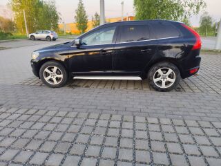 Volvo XC60 R-Design 2.4 129kW