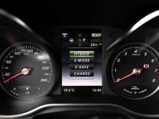 Mercedes-Benz GLC 350 AMG Plug-In Hybrid 2.0 R4 PHEV 155kW