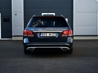 Mercedes-Benz E 300 AMG 2.1 150kW