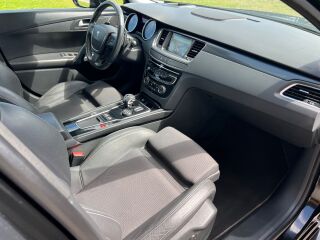 Peugeot 508 Crossover RXH HYbrid4 2.0 HDi HYbrid 120кВ