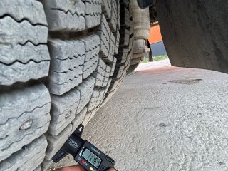 Volvo FL 250 4x2 188kW