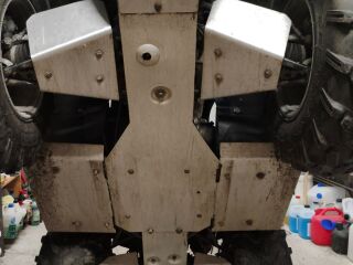 Kawasaki KVF 750 Brute Force 750 V2 Pritsung 37кВ