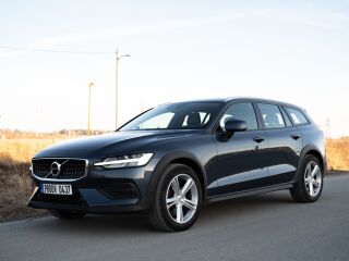 Volvo V60 Cross Country 2.0 110кВ