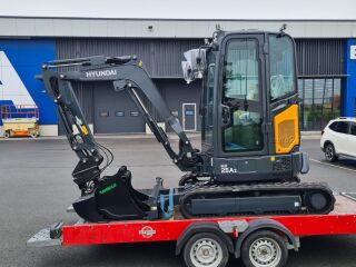Hyundai HX25AZ 18kW