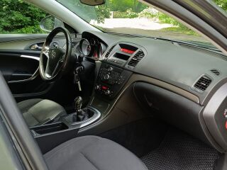 Opel Insignia 1.8 103kW
